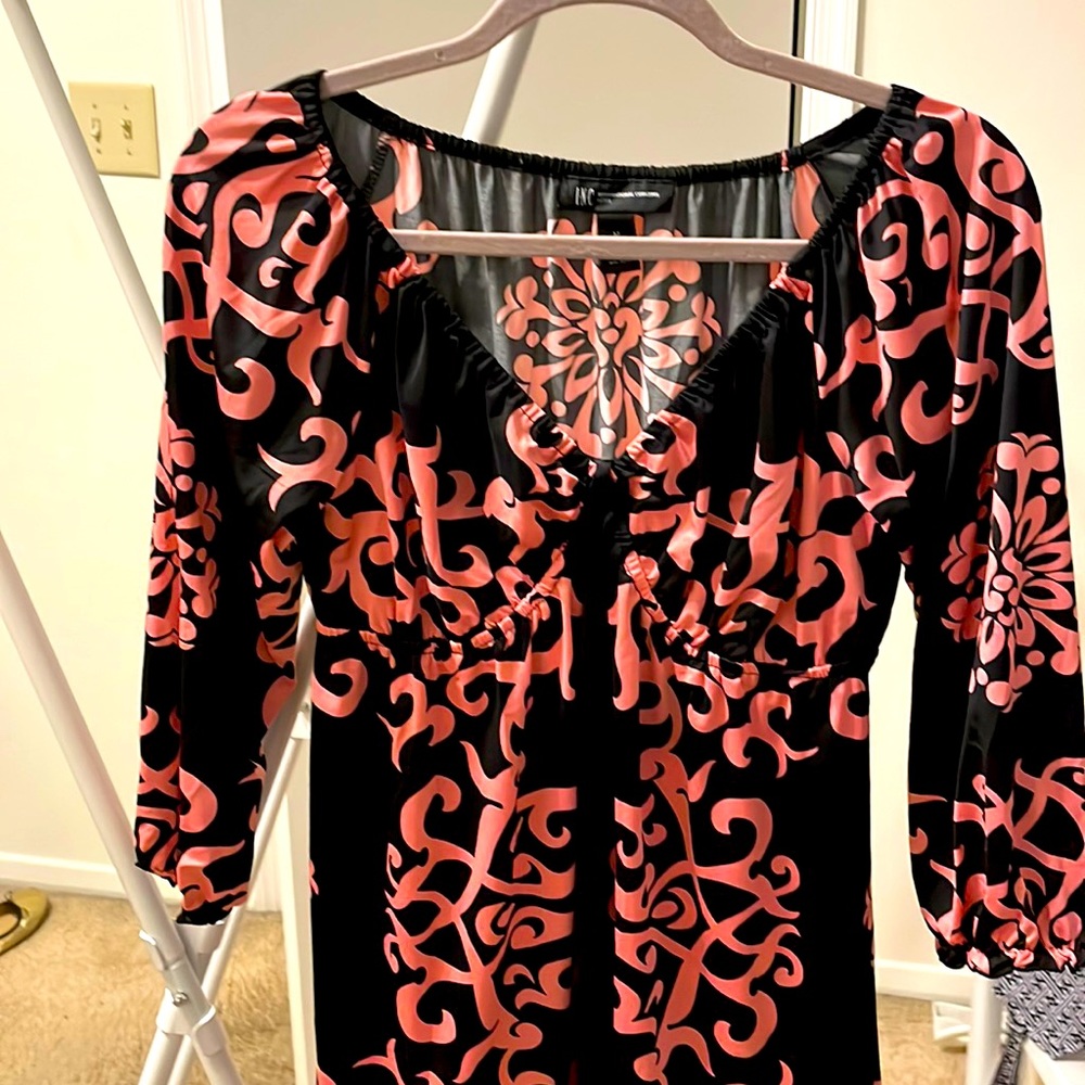Gorgeous I mean gorgeous v-neck dress